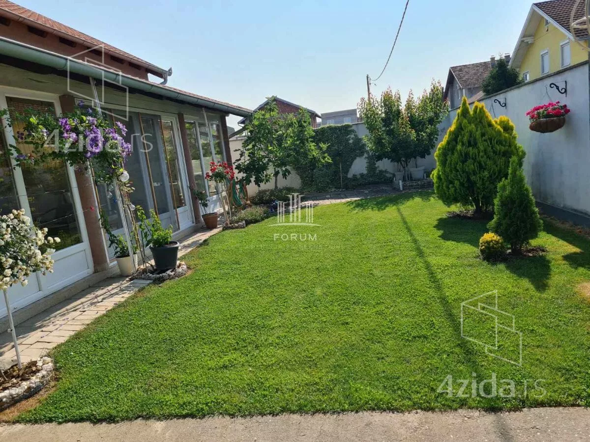 Kuća | 4zida