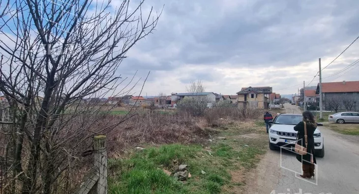 Plac | 4zida