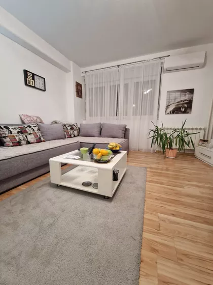 Narodnih Heroja | 4zida.rs