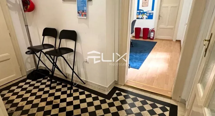 Šestosoban stan | 4zida