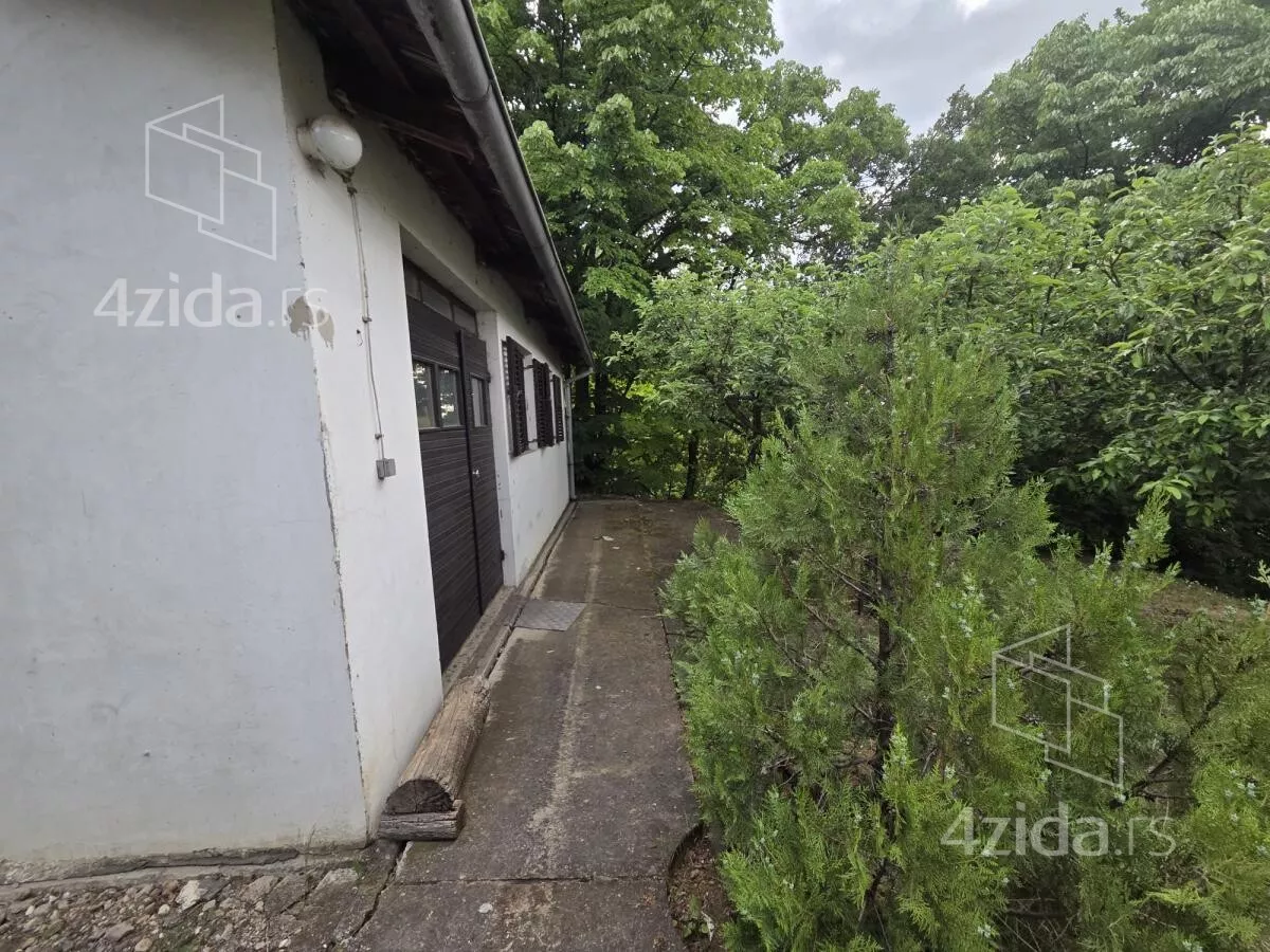 Kuća | 4zida