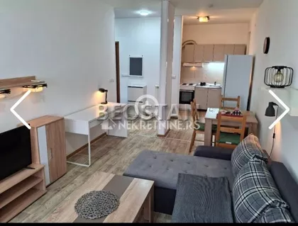 Madridska | 4zida.rs