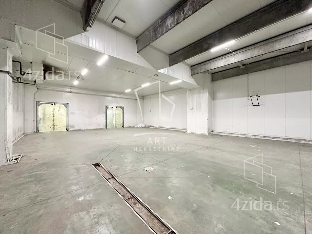 Poslovni prostor | 4zida
