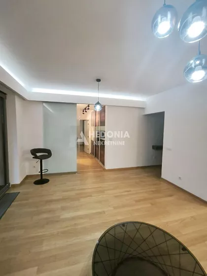 Omladinskih brigada | 4zida.rs