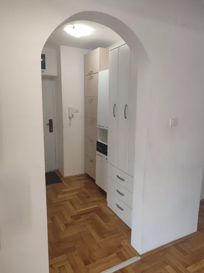 Danila Kiša 19 | 4zida.rs