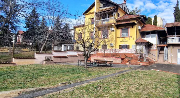 6-etažna kuća | 4zida