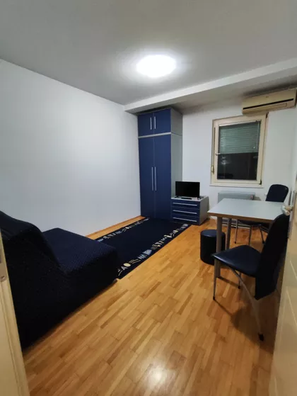 Ljubiše Uroševića 14 | 4zida.rs