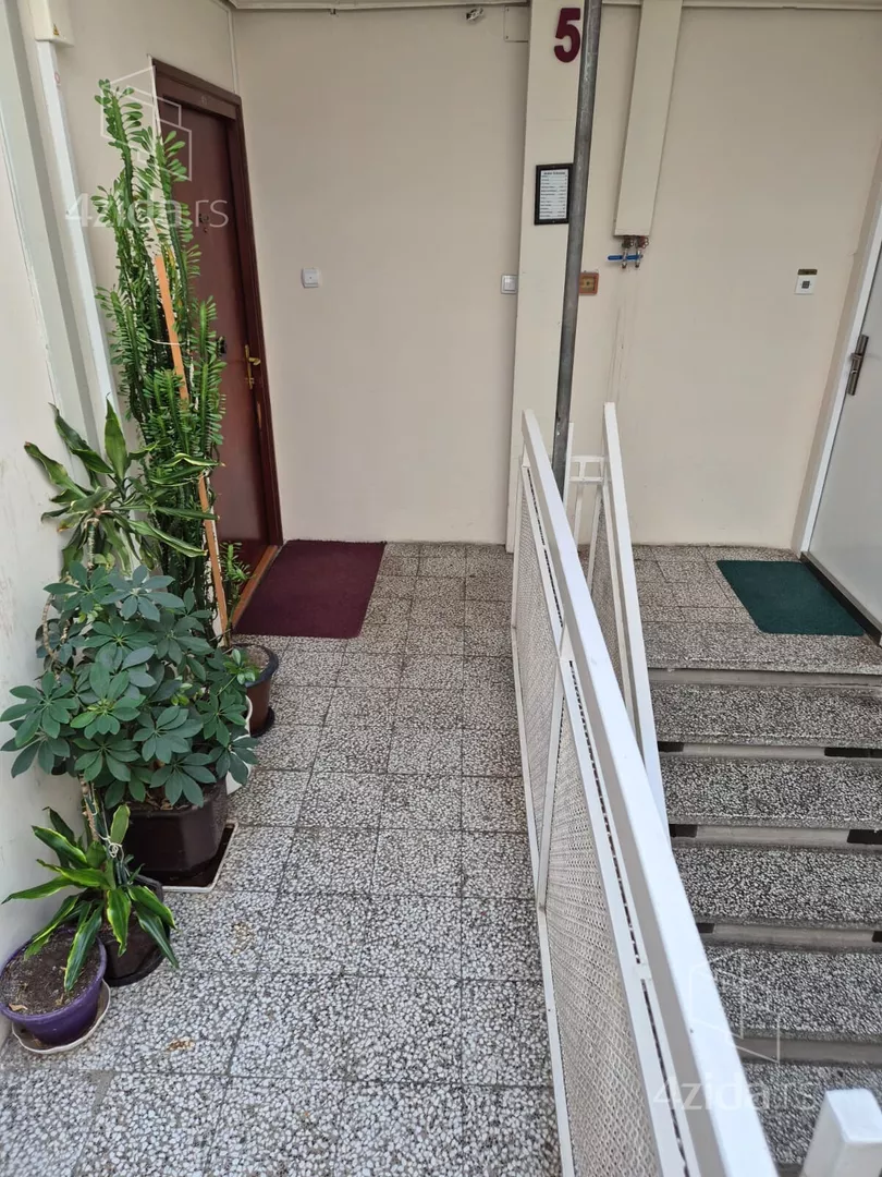 Jednosoban stan | 4zida