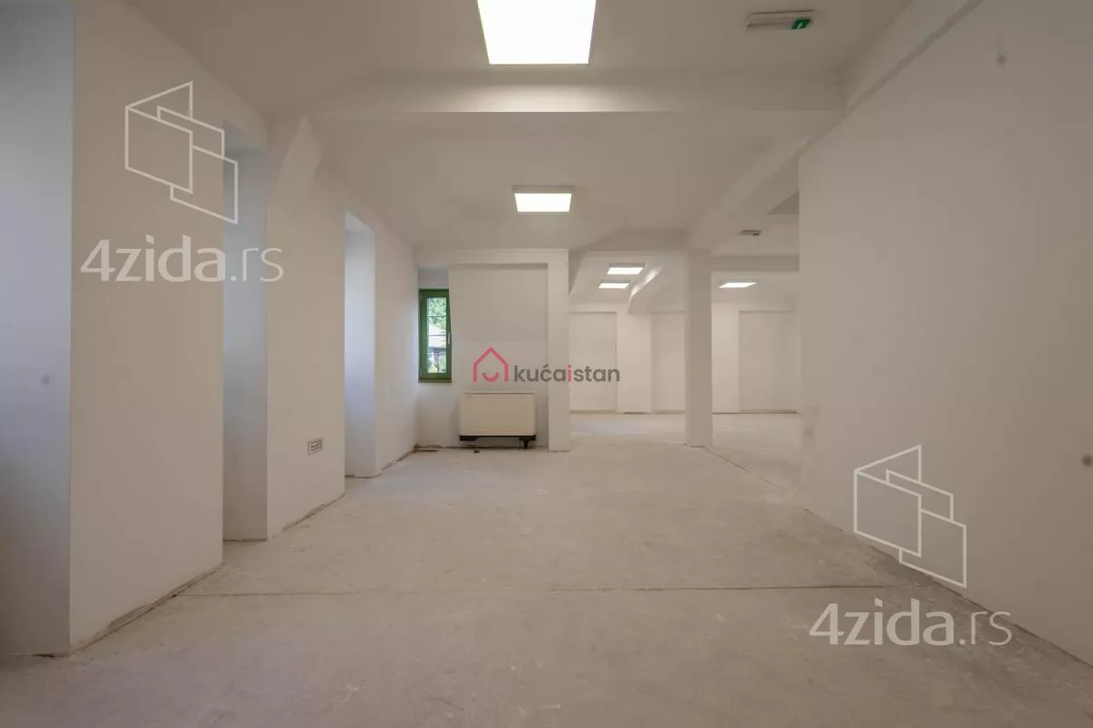Poslovni prostor | 4zida