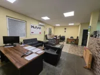 Lokal | 4zida