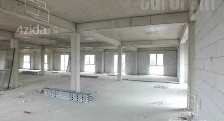 Poslovni prostor | 4zida