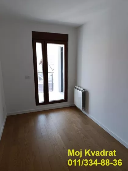 Krfska | 4zida.rs