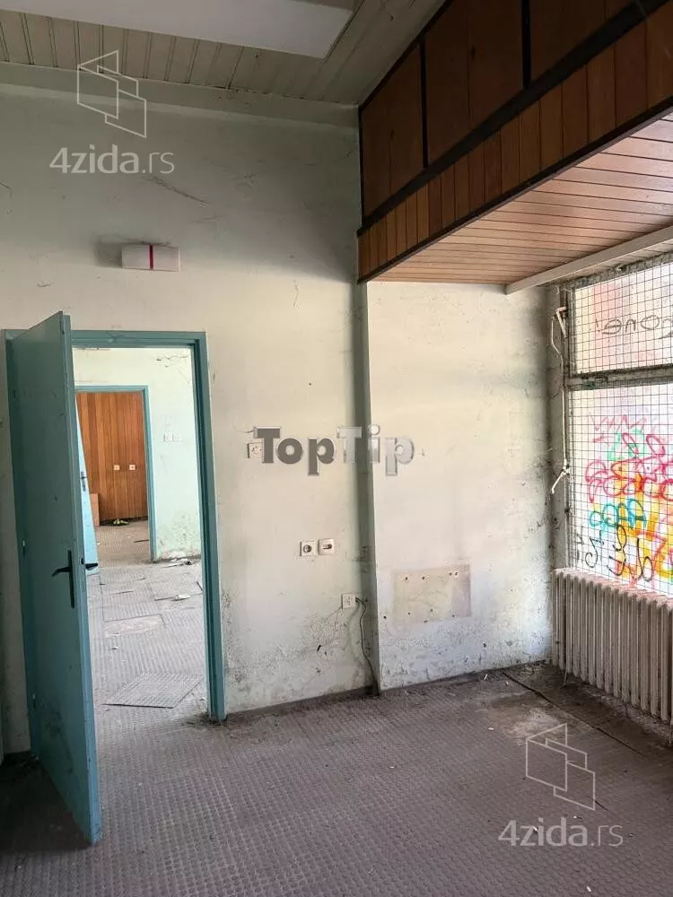 Poslovni prostor | 4zida
