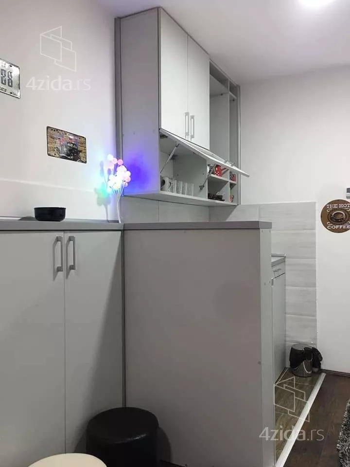 Garsonjera | 4zida