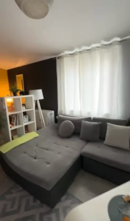 Klinički Centar | 4zida.rs