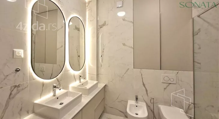 Petosoban stan | 4zida