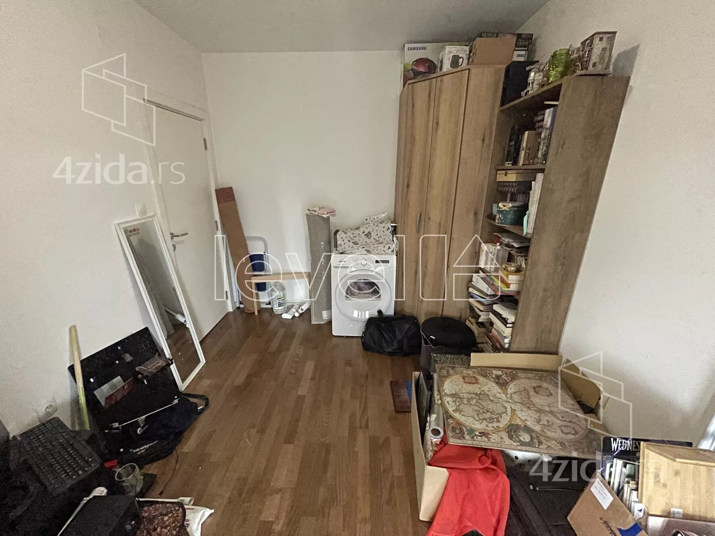 Troiposoban stan | 4zida