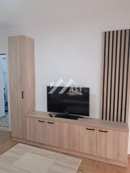 Kosančić Ivana | 4zida.rs