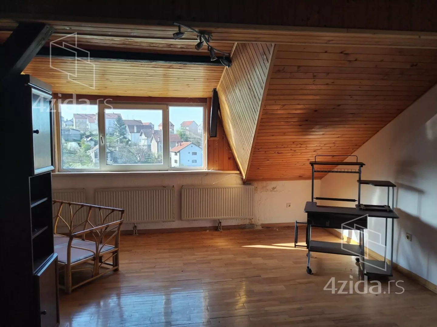 3-etažna kuća | 4zida
