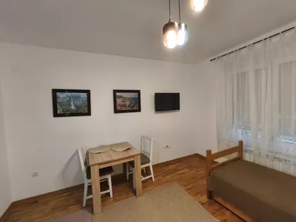 Kraljice Jelene 18 | 4zida.rs