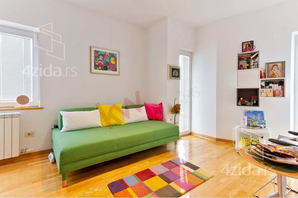 4-etažna kuća | 4zida