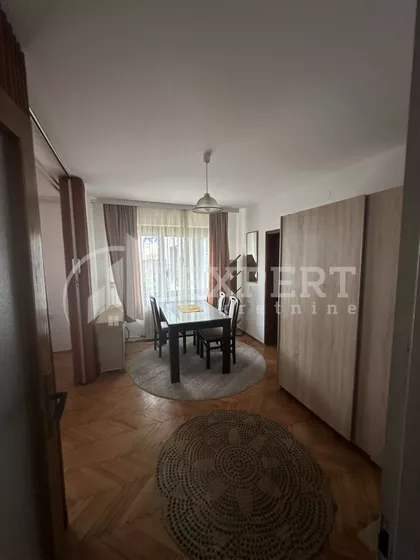 Velikotrnavska | 4zida.rs