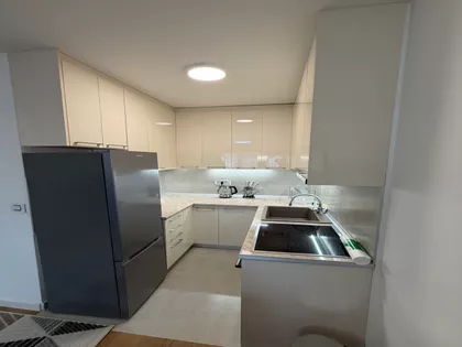 Heroja Pinkija | 4zida.rs