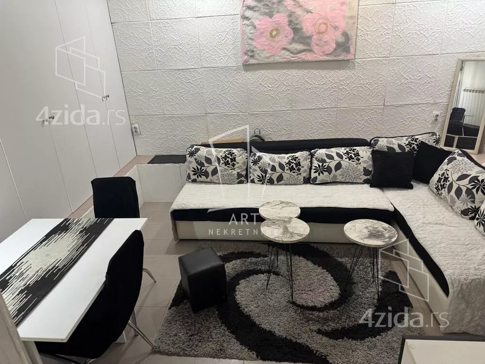 Garsonjera | 4zida