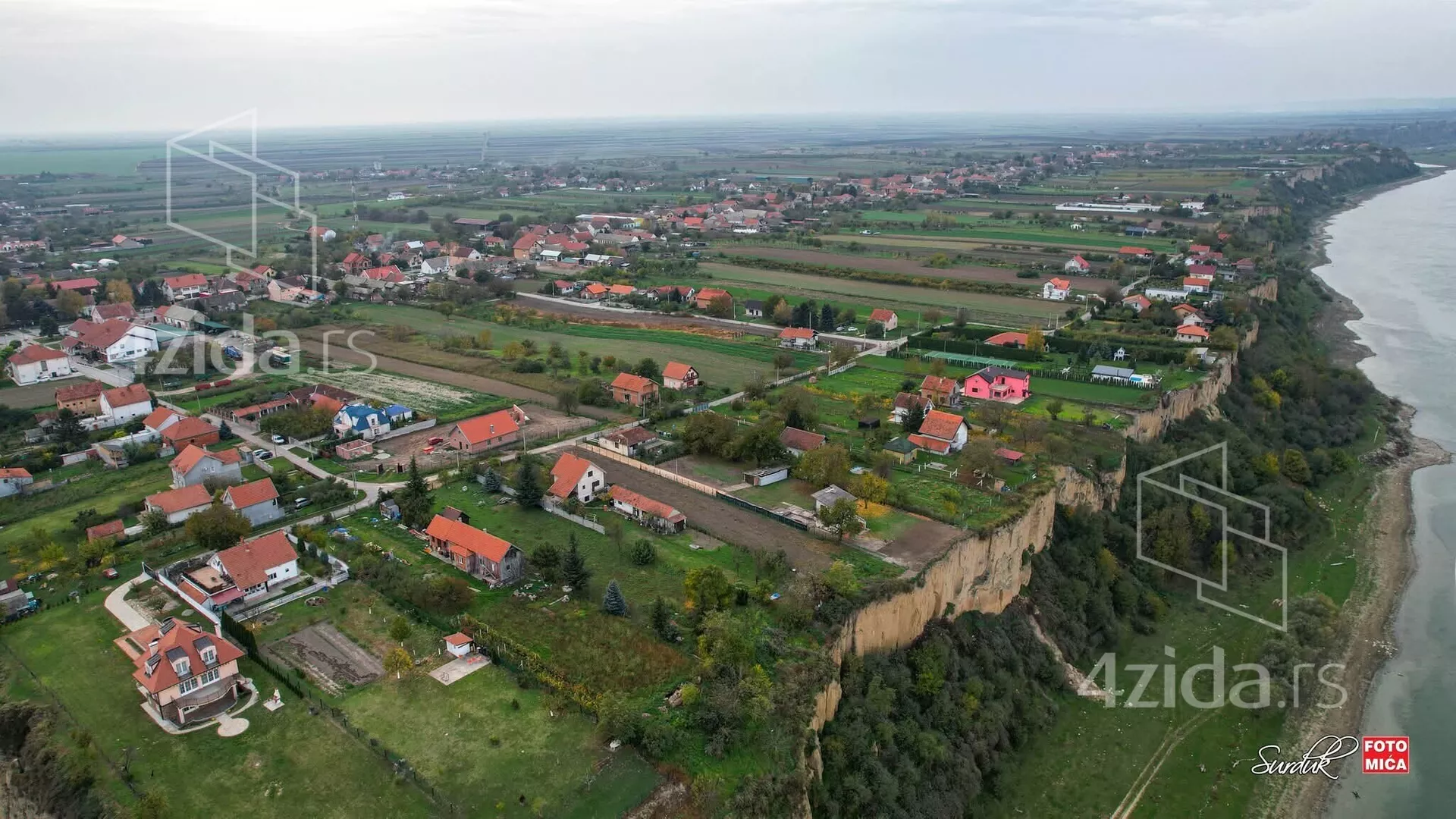 Građevinsko zemljište | 4zida