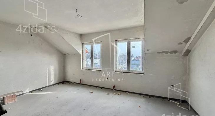 3-etažna kuća | 4zida