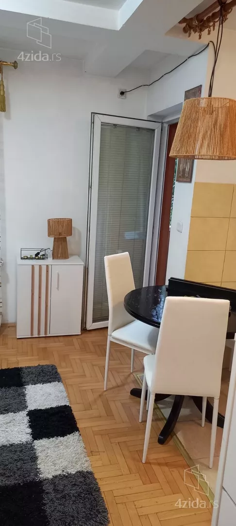 Garsonjera | 4zida