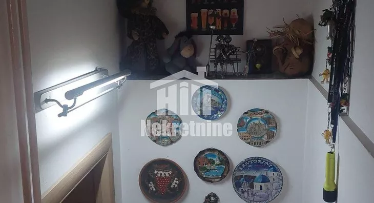 4-etažna kuća | 4zida