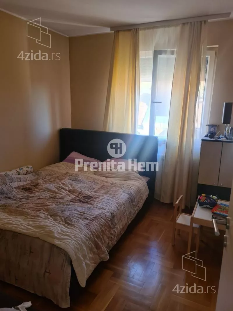 4-etažna kuća | 4zida