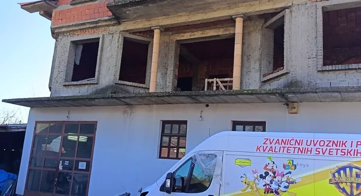 Poslovni prostor | 4zida