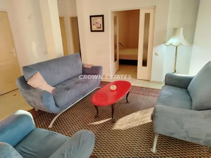 Petrivdanska | 4zida.rs