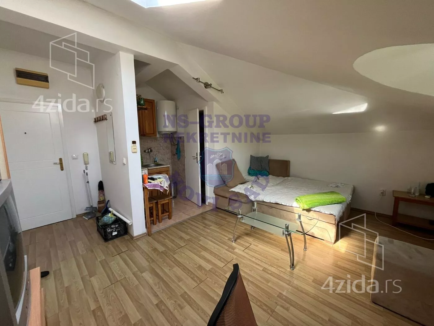 Garsonjera | 4zida