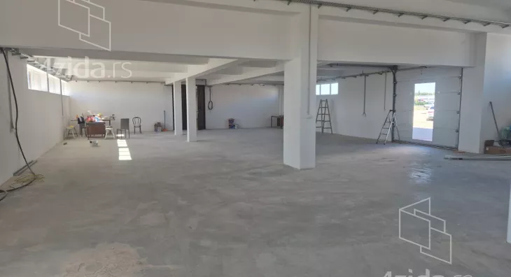 Poslovni prostor | 4zida