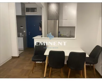 Janisa Janulisa | 4zida.rs