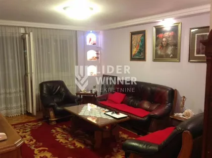 Karađorđev Trg | 4zida.rs