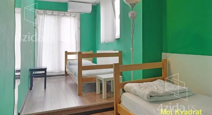 Šestosoban stan | 4zida