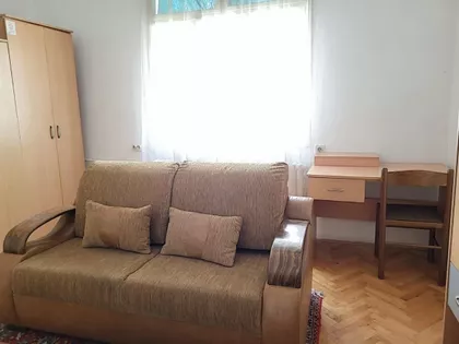 Dom Zdravlja | 4zida.rs