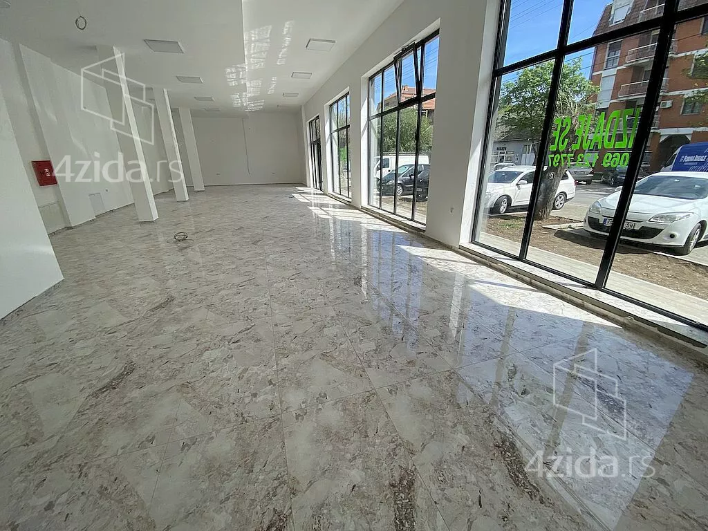 Poslovni prostor | 4zida