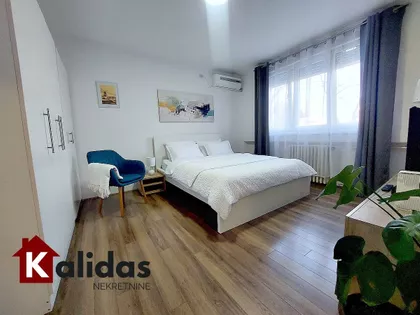 Železnička stanica | 4zida.rs