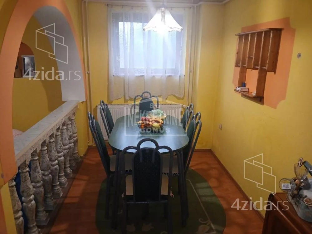 Kuća | 4zida