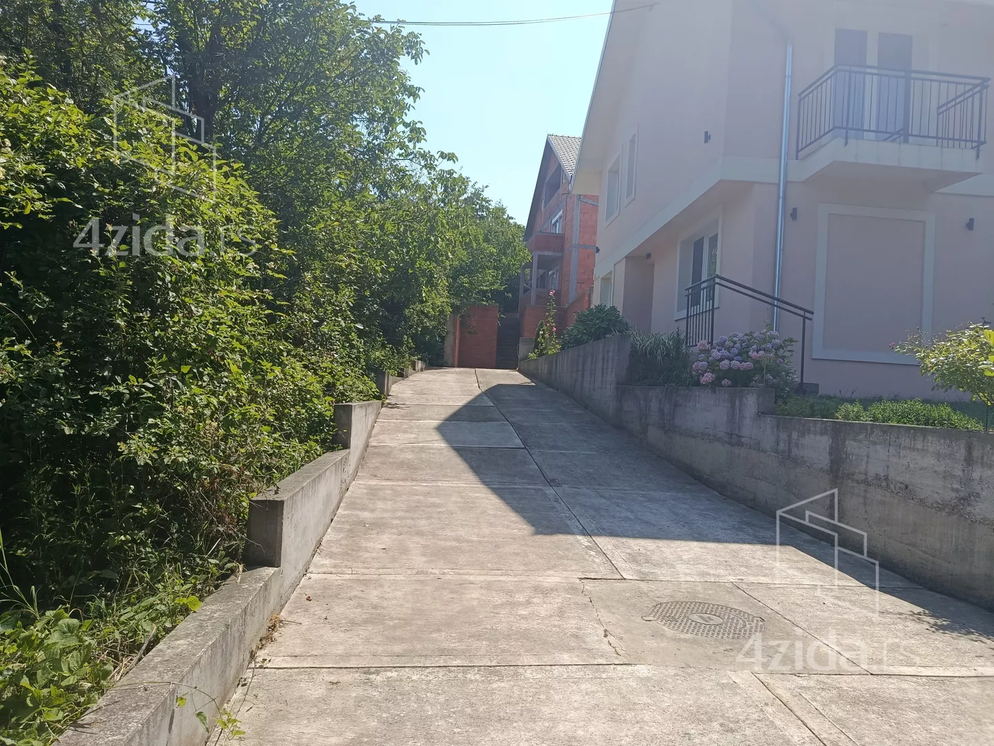 Ugostiteljski objekat | 4zida