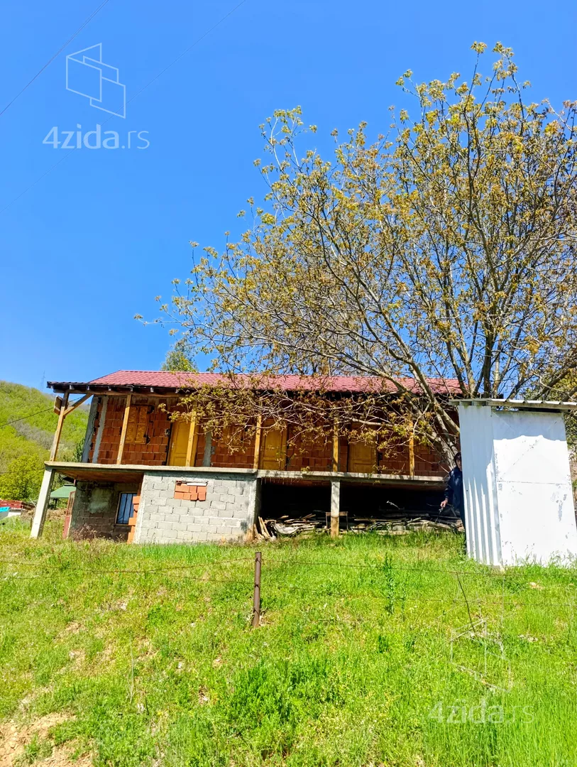 2-etažna kuća | 4zida