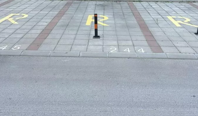 Parking | 4zida