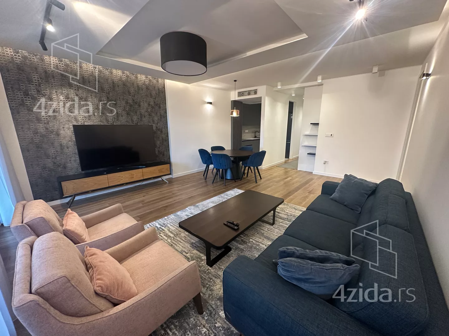 Četvorosoban stan | 4zida