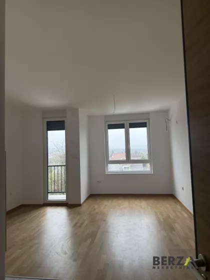 Bulevar Patrijarha Pavla (Somborski Bulevar) | 4zida.rs