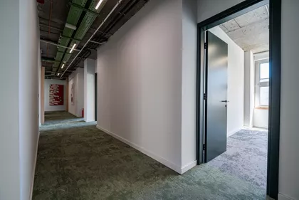 Zmaj Jovina | 4zida.rs